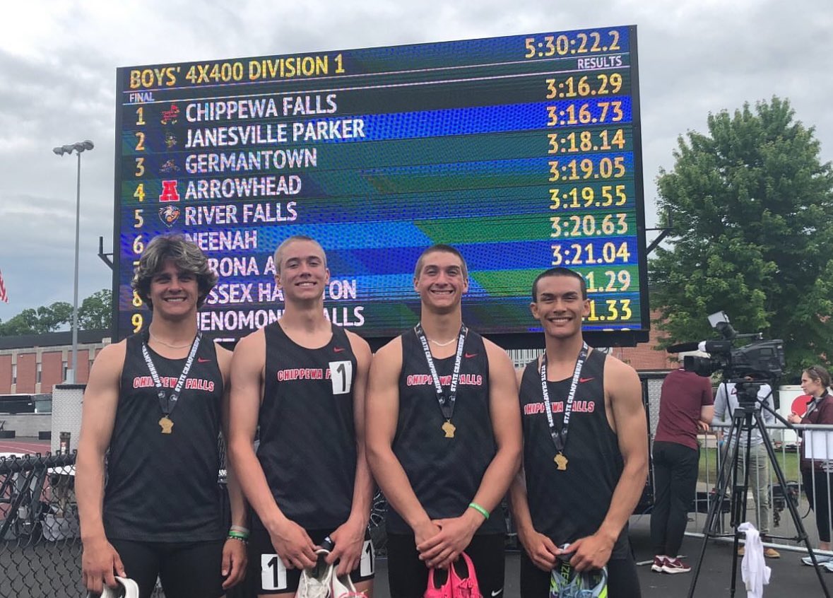 Carter Bowe tweet media