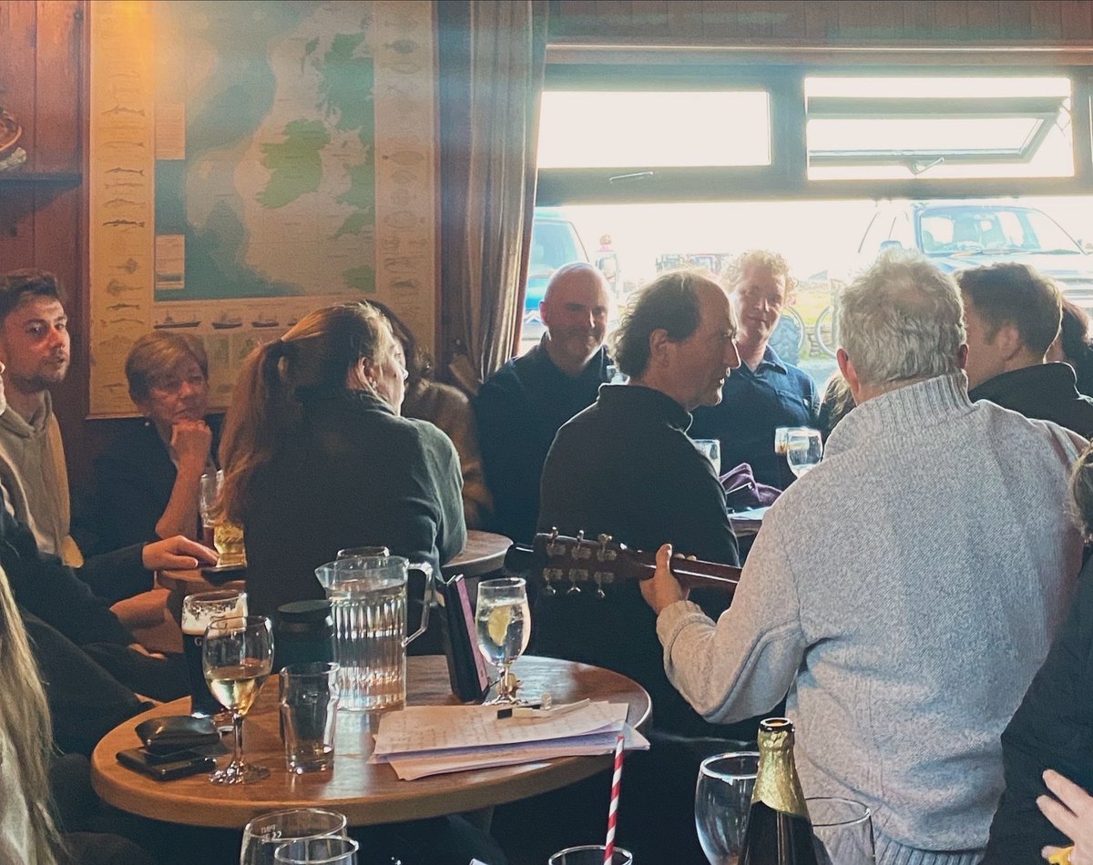 mellowtonics's tweet photo. Inishbofin, you were a dream 🏝️🎶

Looking back at some of our favourite moments from our weekend together 😍

Tickets for our Summer Concert in #Dublin are for sale here: https://t.co/MzdVRJI9WT

#MellowTonics #ChoirConcert https://t.co/37FySbgJ3J