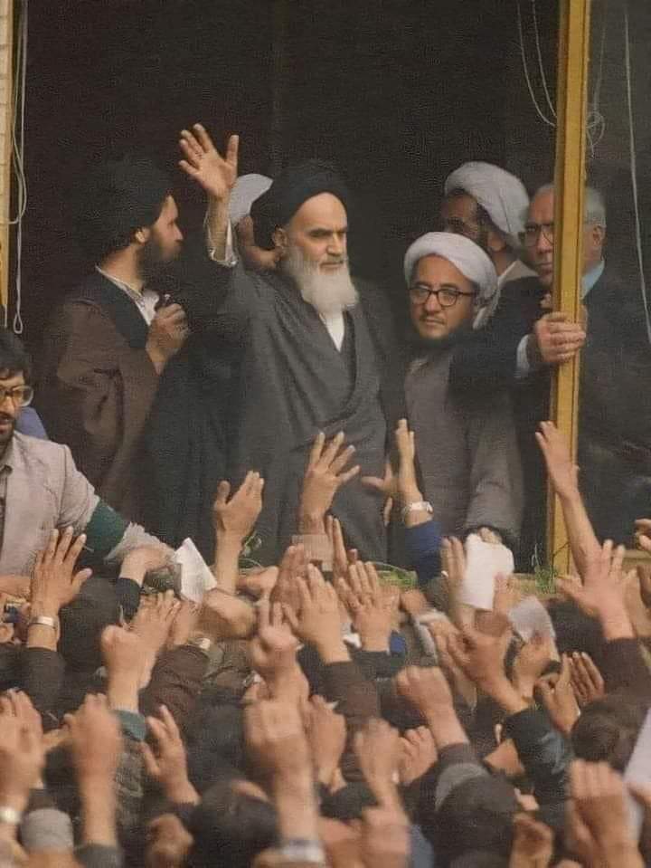 #الخميني_امام_المقاومة