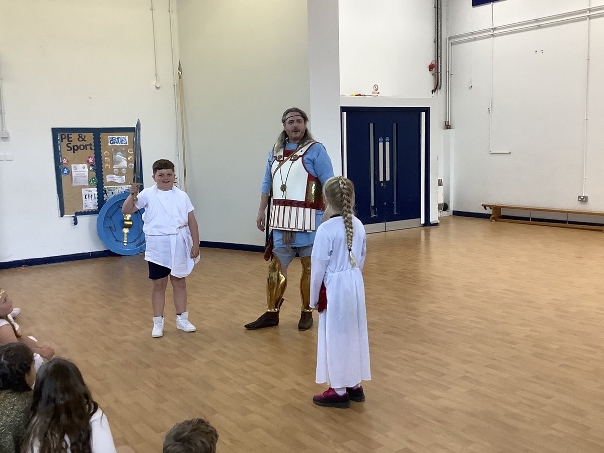 6AB - Miss Broome tweet media