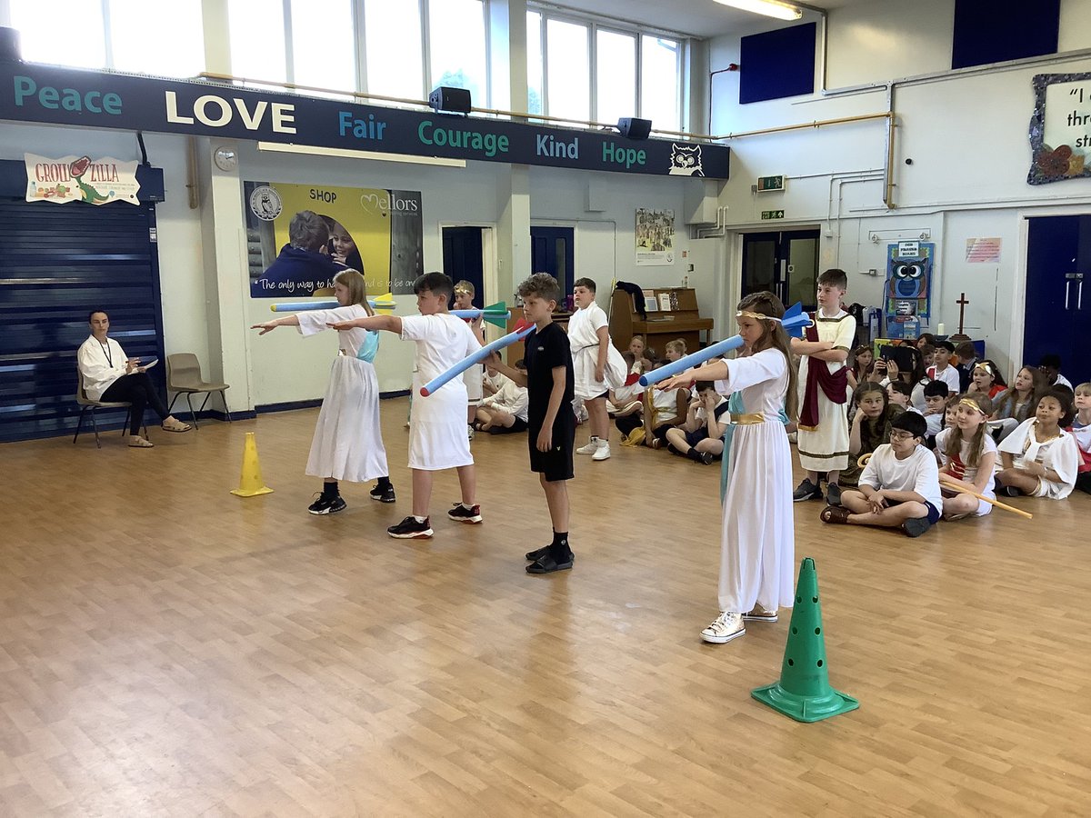6AB - Miss Broome tweet media