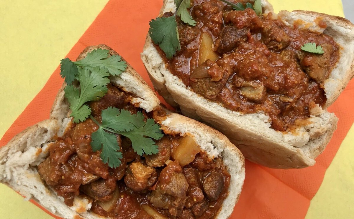 🌶️ Discover the spicy deliciousness of Durban bunny chow - a fiery curry in a bread bowl! 🔥 This is one of our favorite handhelds. So fun to eat! 
👇👇
pepperscale.com/bunny-chow/ 

#spicyfood #curry #bunnychow #recipe
