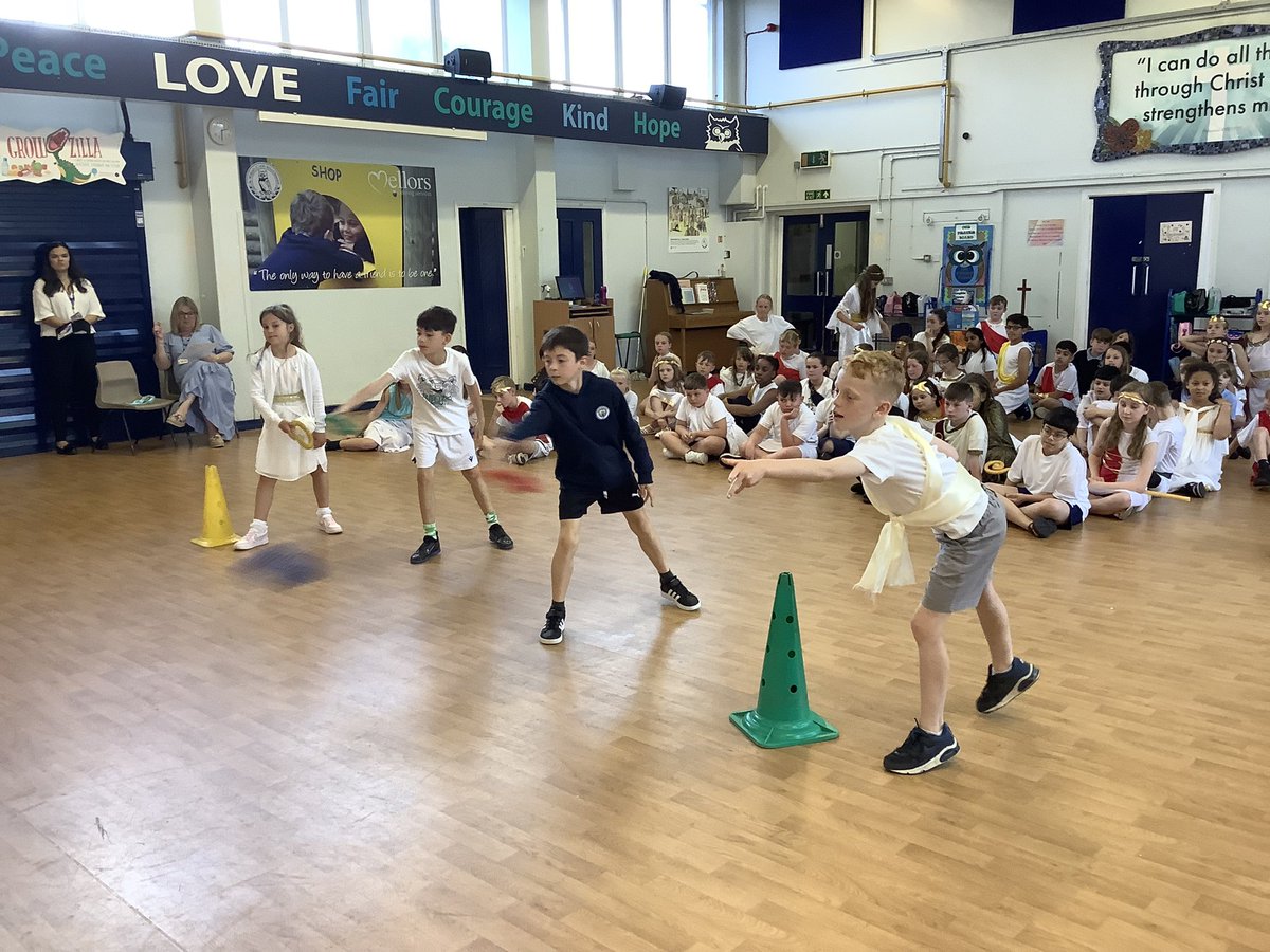 6AB - Miss Broome tweet media
