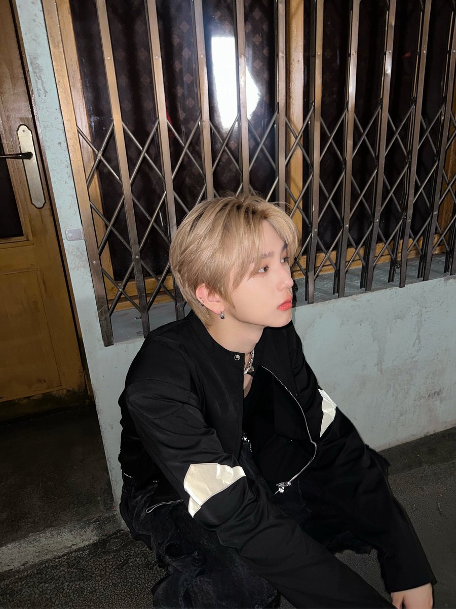 by_EPEX's tweet photo. [#백승]

Pink Venom💕

#EPEX #이펙스 #BAEKSEUNG #백승 #백전백승 https://t.co/pbeekQwwN0