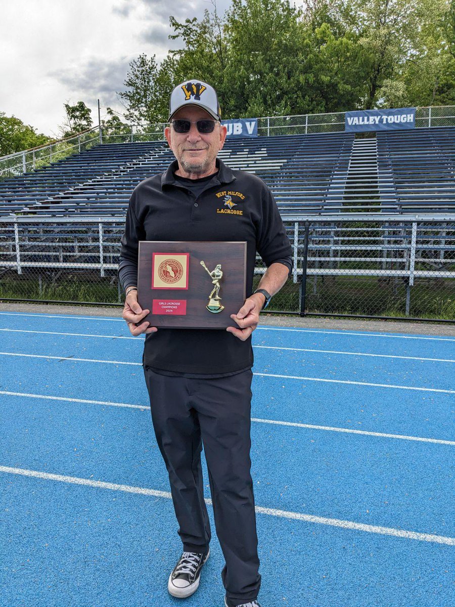 Congratulations to Coach Shortway for being named Passaic County Coach of the Year for Girls Lacrosse! So well deserved! 💛🥍🖤