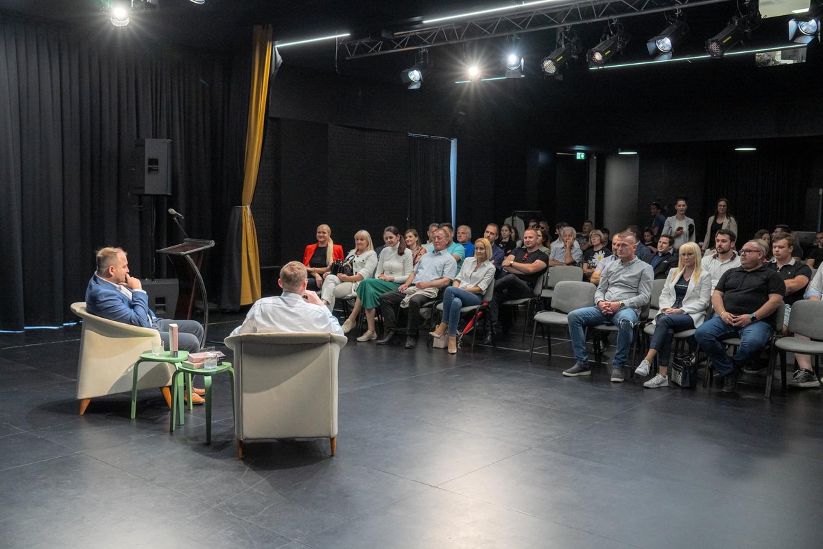 Andrej Čuš tweet media