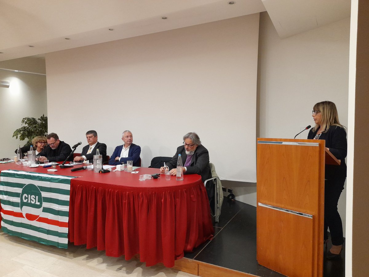 La #Cisl #Umbria riunisce oggi 3 giugno 2024 il Consiglio Generale a #Perugia: “Un #patto con le istituzioni e le parti datoriali per perseguire il bene comune”.
A concludere i lavori la segretaria generale aggiunta @CislNazionale
Daniela Fumarola.

cislumbria.it/la-cisl-umbria…