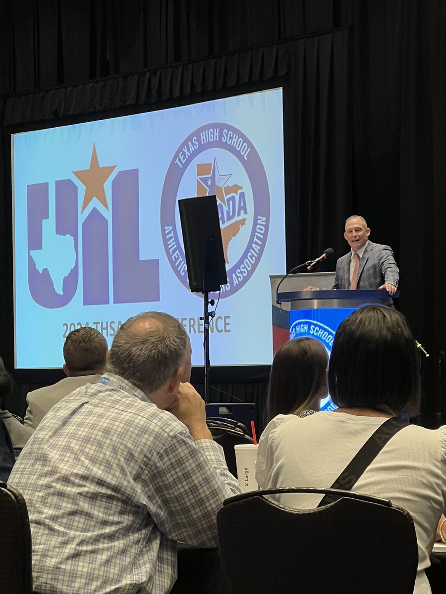 coachroecker's tweet photo. Very informative 1st session of the day.  Thank you @uiltexas Dr. Breithaupt &amp; UIL AD @ray_zepeda1 for breaking down &amp; handing some tough topics.  Very thankful for their leadership &amp; continued work to make our profession that the best it can be! #GainingTheEdge @OfficialTHSADA https://t.co/poLLPlpaqV