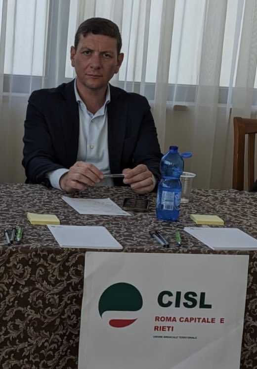 CislRomaRieti's tweet photo. Da Montesilvano i Comitati Esecutivi congiunti della Cisl Roma Capitale Rieti, Cisl Latina, Cisl Frosinone e Cisl Viterbo in sessione di studio e formazione.
Nella relazione di Enrico Coppotelli la contrattazione sociale, l’articolazione territoriale, il Giubileo e l’agenda Cisl. https://t.co/Vb2CYoeJ85