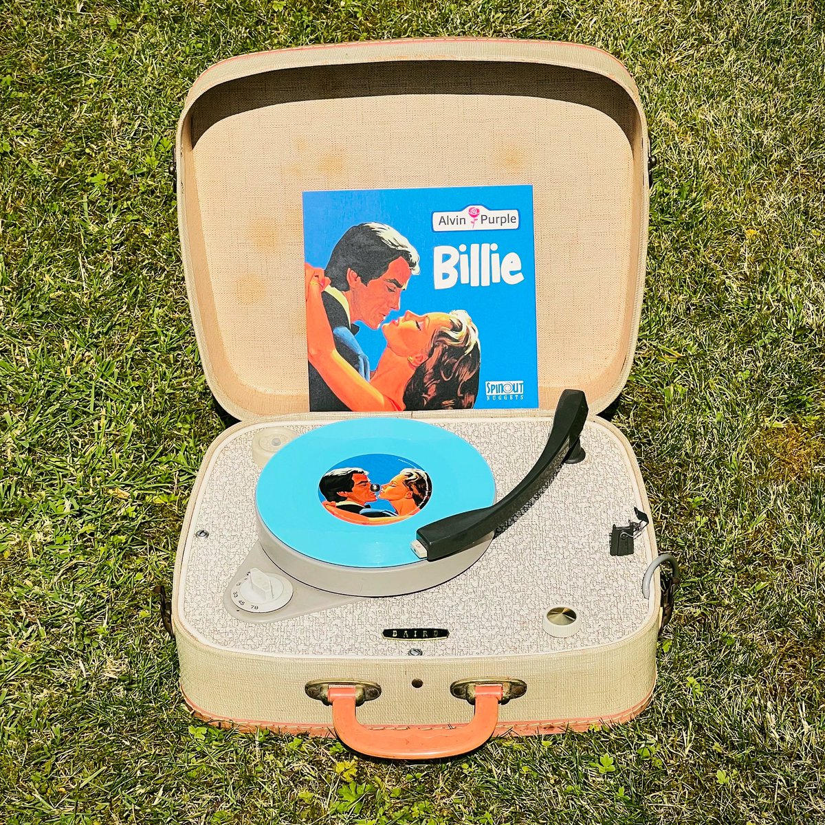 A good day for listening to records in the garden, especially this recent release from Alvin Purple, which includes ‘Sunny Garden Weather’, coincidently on sky blue vinyl…