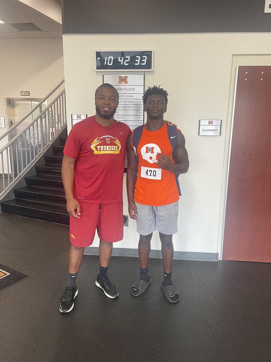 After a(n) great conversation with coach <a href="/Rome_buchanan/">Coach Rome</a> , I’m  Blessed to receive my first offer from the university of Tuskegee‼️<a href="/JCFB_Recruiting/">JC Football Recruiting</a> <a href="/JCJetsFootball/">James Clemens Jets Fb</a> <a href="/AL7AFootball/">Alabama7AFootball</a> @256Recruiting <a href="/CoachMcAbee21/">Patrick McAbee</a> <a href="/CoachMcgehee/">Chad McGehee</a> <a href="/UnLockYourGame/">UnLockYourGame</a>