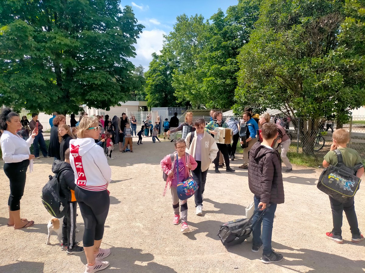 Collège Daniel Faucher Loriol tweet media