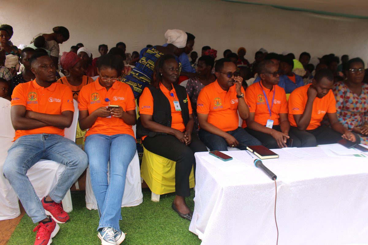 RwinkwavuO's tweet photo. None taliki ya 03/6/2024,Kabarondo-Kabura hatangirijwe icyumweru cyahariwe kwita ku buzima bw'umubyeyi n'umwana ku rwego rw'Ibitaro bya #Rwinkwavu . Iki cyumweru gifite intero igira iti "Hehe n'igwingira". @KayonzaDistrict ,@RwandaHealth https://t.co/4XlJVp1SFp