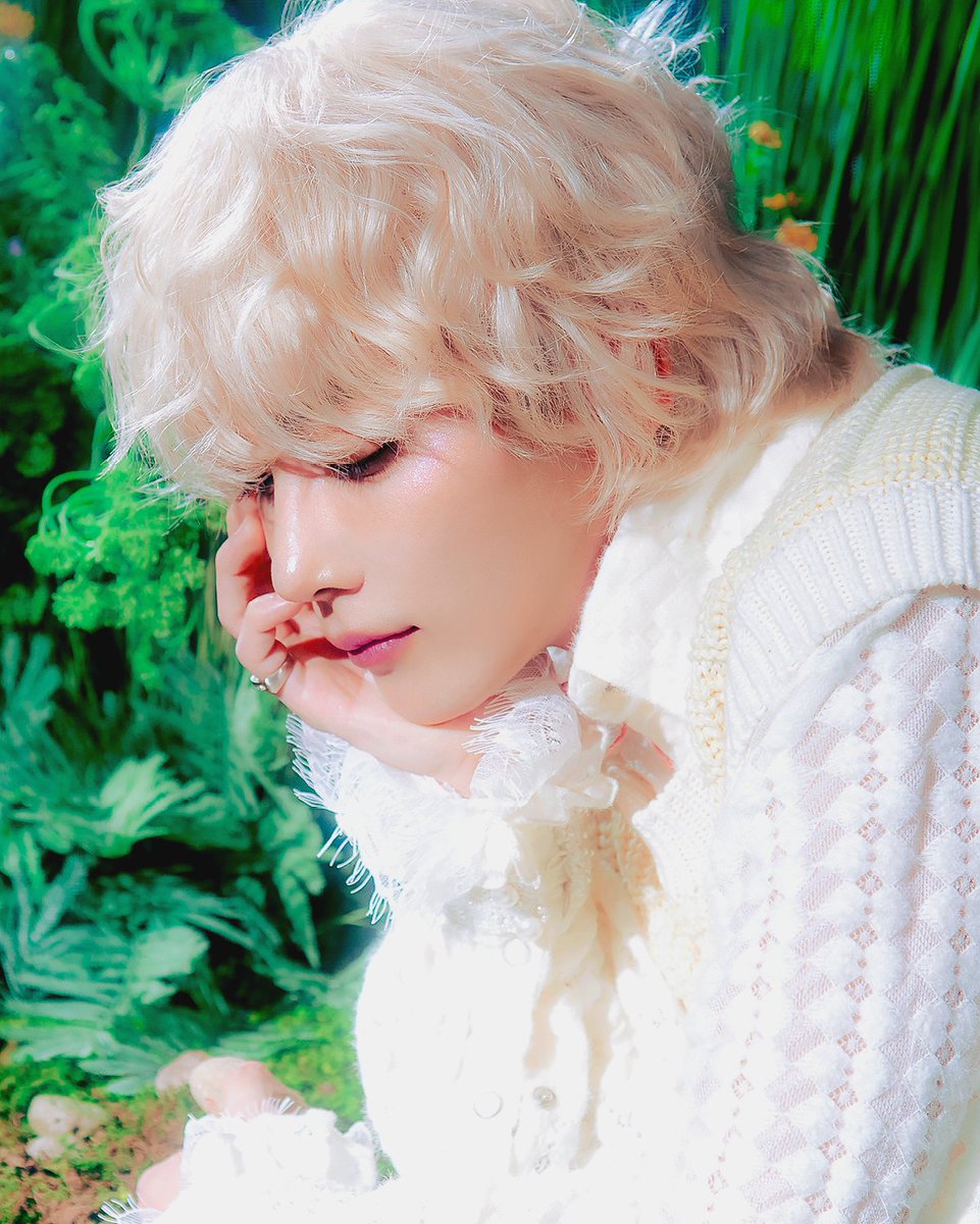 yoonjhgif's tweet photo. https://t.co/CFIxzRJ96q