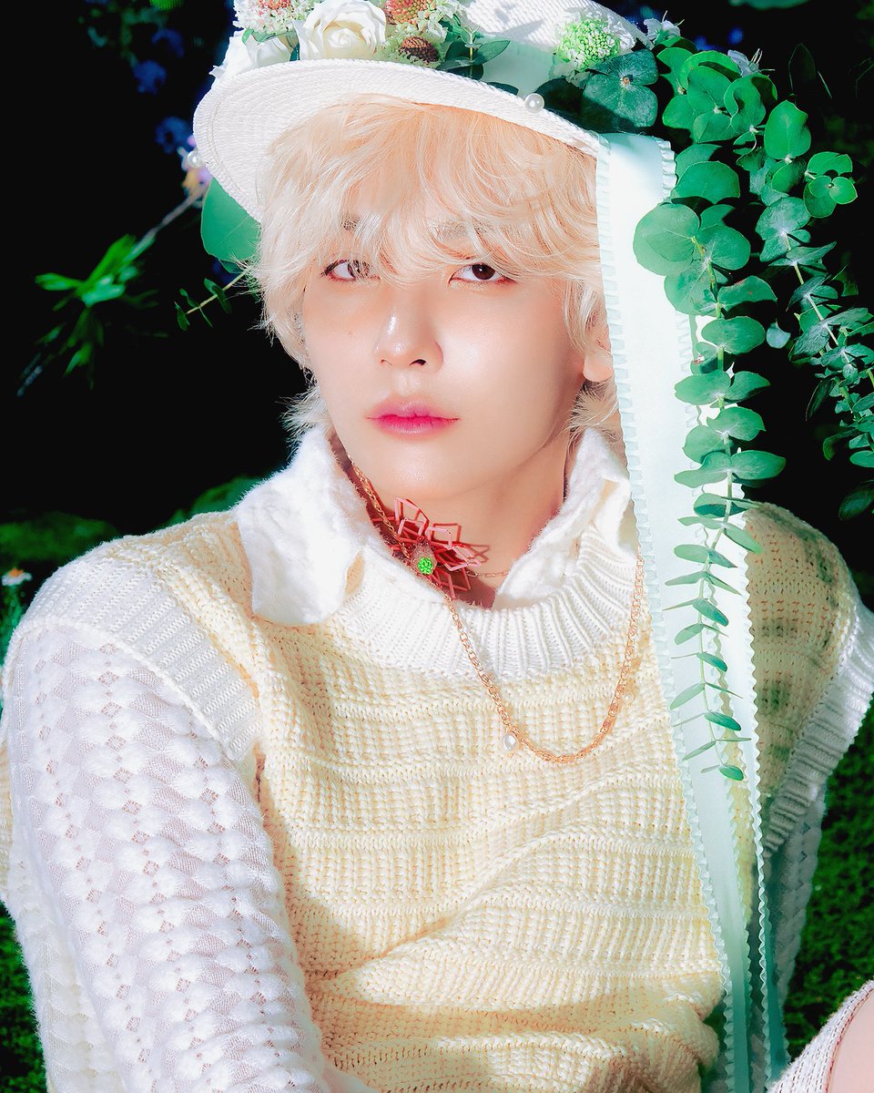 ໊ (@yoonjhgif) on Twitter photo 