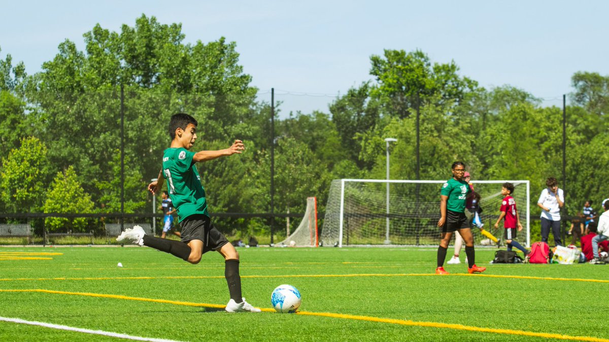 DCSCORES's tweet photo. Our middle school season ended on Friday with Spring Cup, and what a fantastic day we had! 😁⚽️ Congratulations to all our poet-athletes who took over the Fields at RFK and ensured we closed out the year with some amazing memories. Have a great summer, middle schoolers! 👏😎🌞 https://t.co/HK4IQtivUG