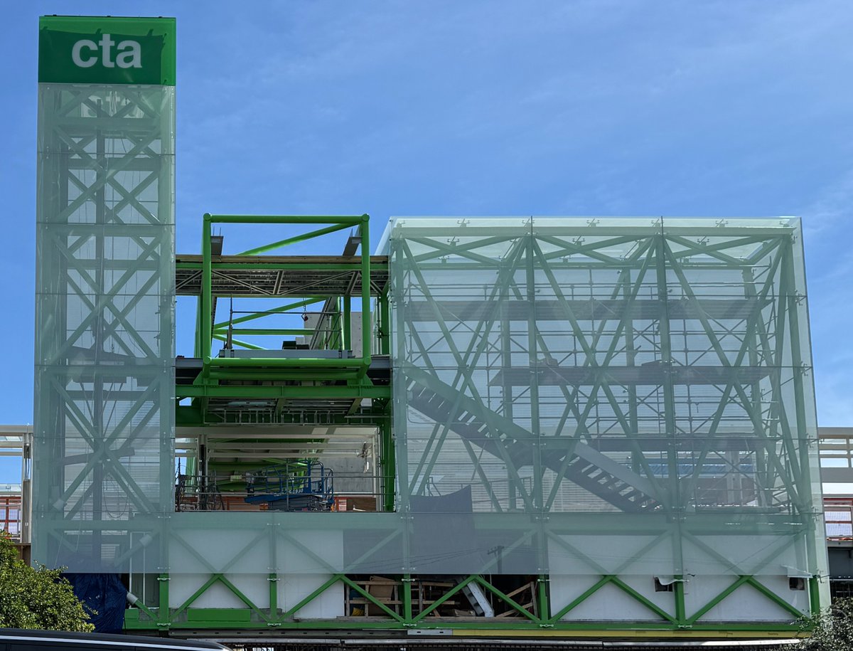 Chicago Under Construction: The hyper-bloated $80 million+ CTA Green Line Damen station, announced in 2017, 'groundbreaking' in 2019, permitted in 2022, continues its crawl to completion. perkinswill.com/project/damen-…