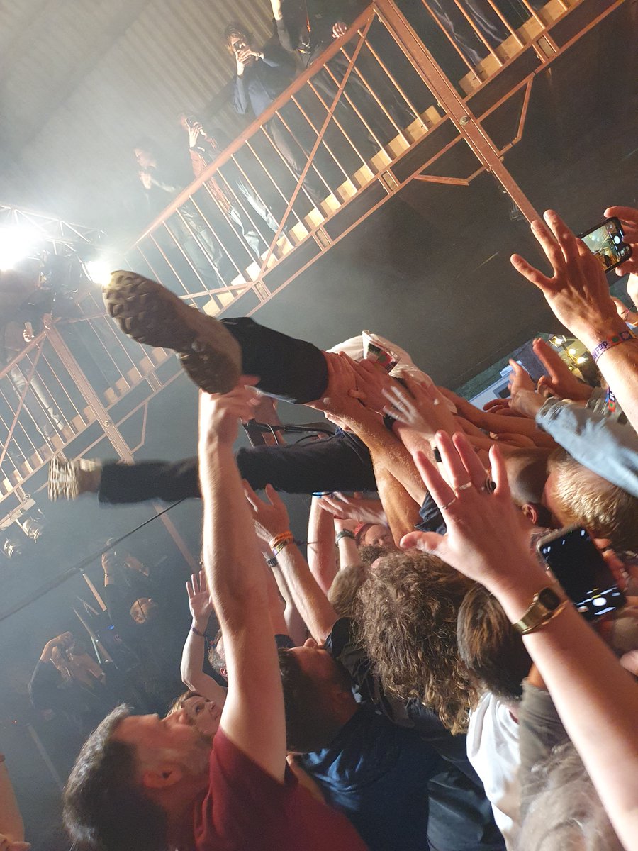 DagmarSchrijft's tweet photo. Dit was wel een vibe hoor, zaterdag op @Dauwpop 🤘 @PACESHIFTERS #dauwpop #dauwpop2024 #paceshifters https://t.co/mmnVpr7iYB