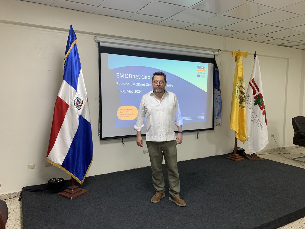 lsomozalos's tweet image. It has been a pleasure to participate in the Worskhop @EMODnet Geology Caribbean Sea in the @utecoRD Dominican Republic @IGME1849 very fruitful days to elaborate seabed maps of the Caribeean Sea with most countries of the region