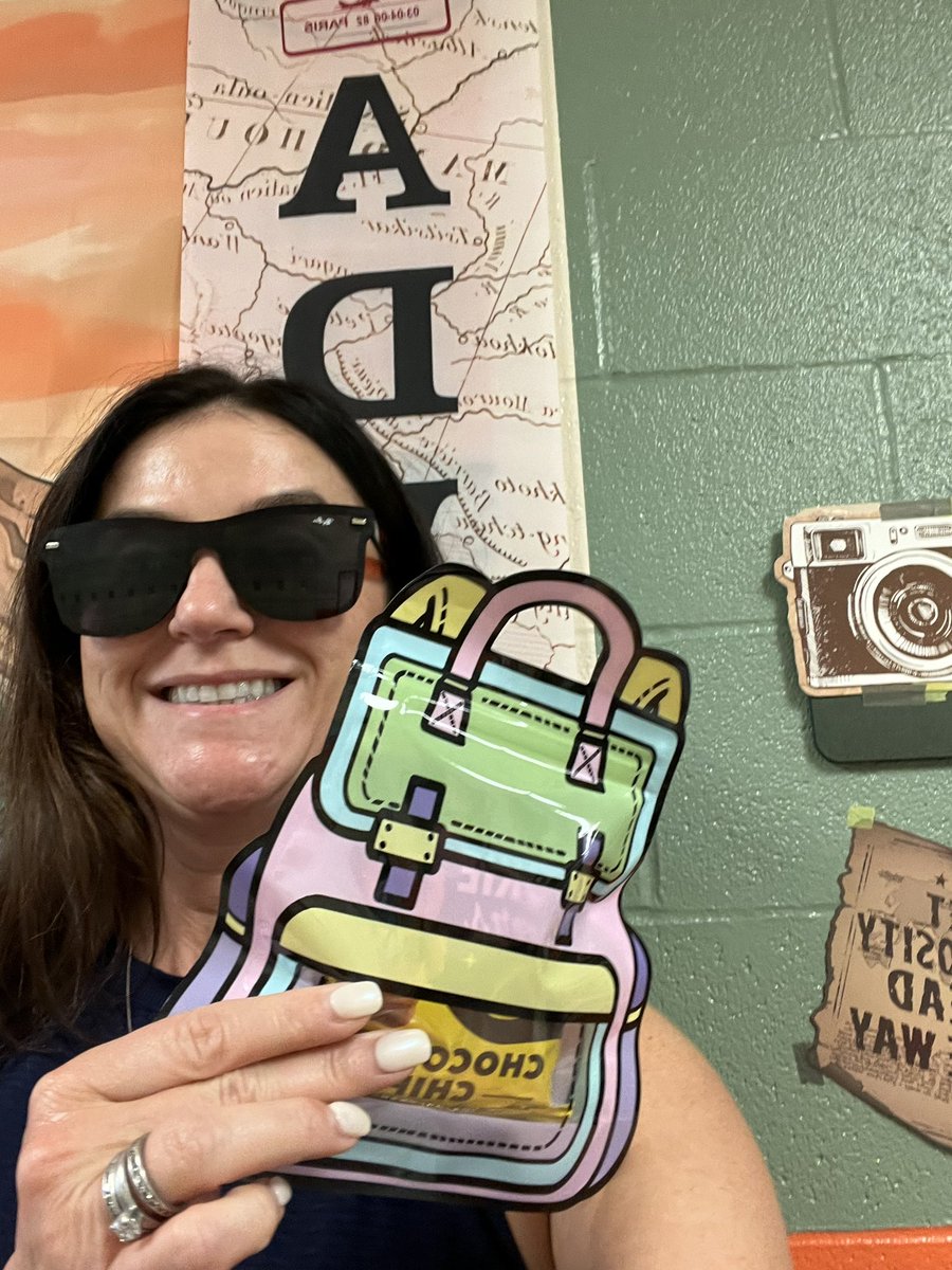 MrsKinESL tweet media