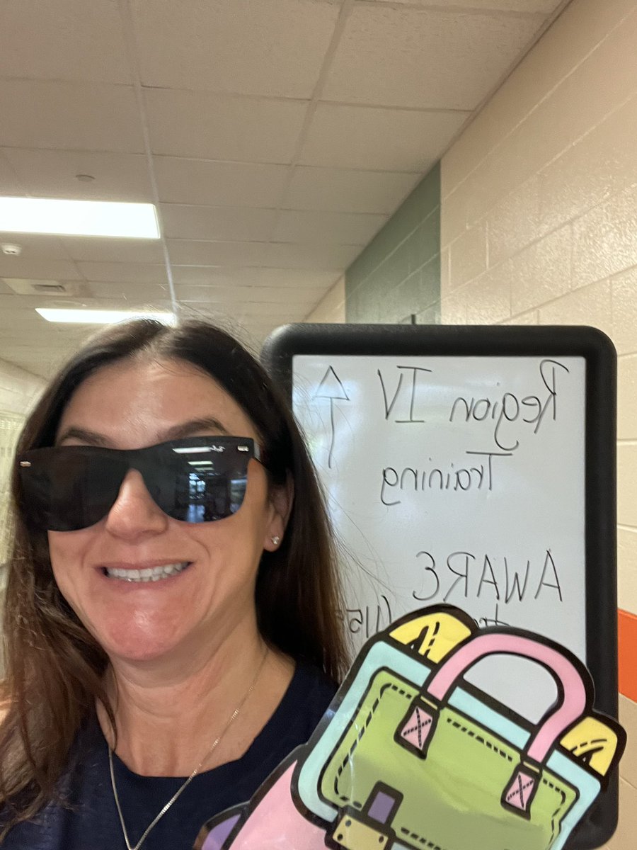 MrsKinESL tweet media