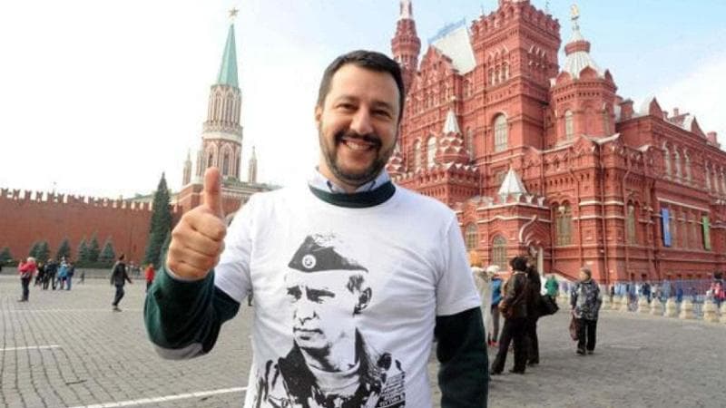 ilruttosovrano's tweet photo. Leghisti che vogliono dare lezioni di sovranità nazionale. https://t.co/Rz0Z4KxH78