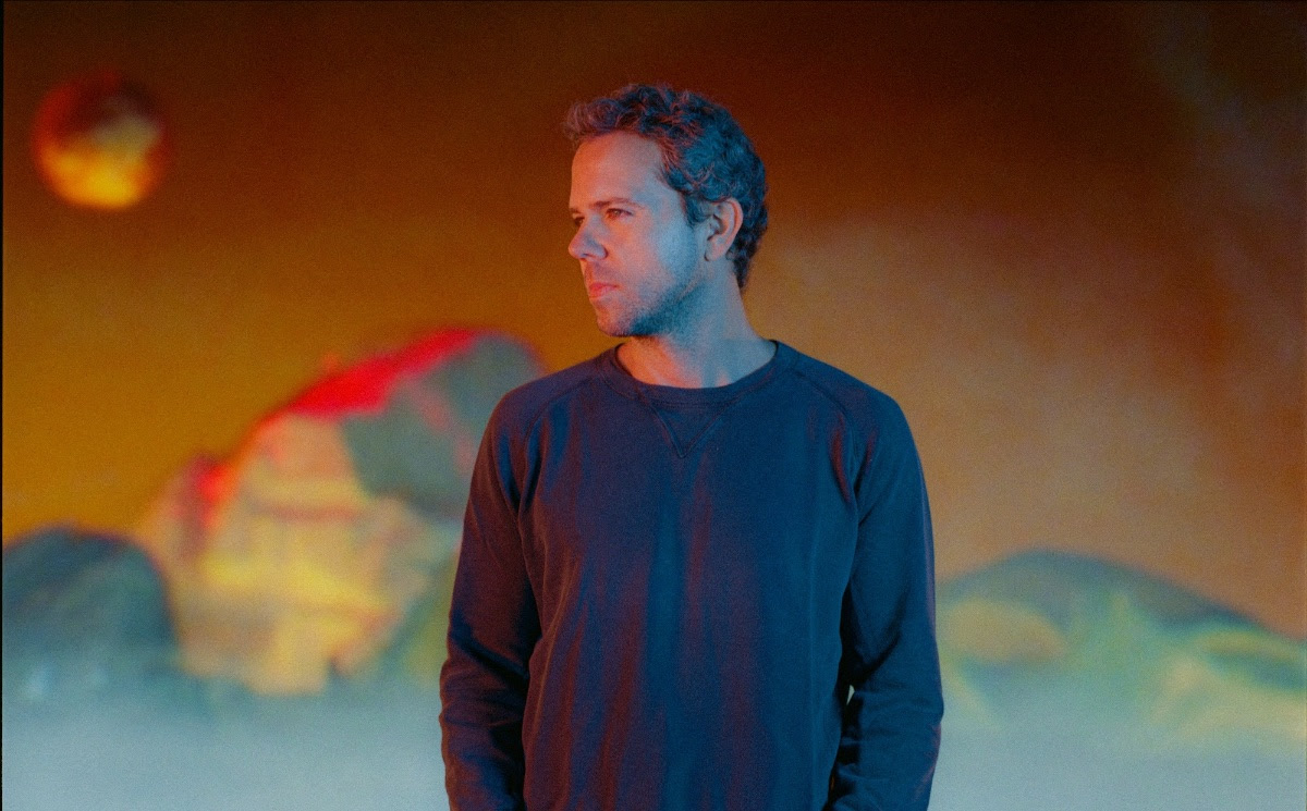 M83 Debuts Remix By (RIP) The Soft Moon northerntransmissions.com/m83-debuts-rem… #M83 #TheSoftMoon
