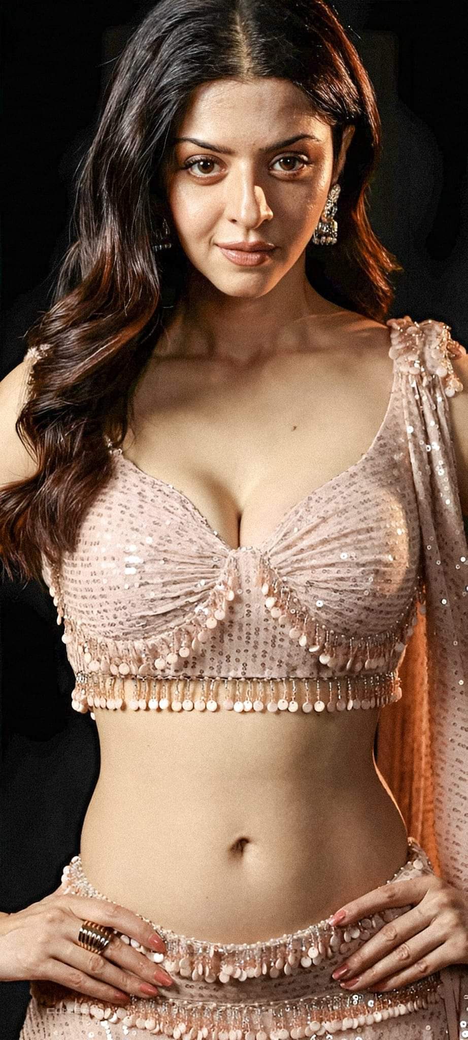 GPKMuVBakAEO43B?format=jpg&name=large