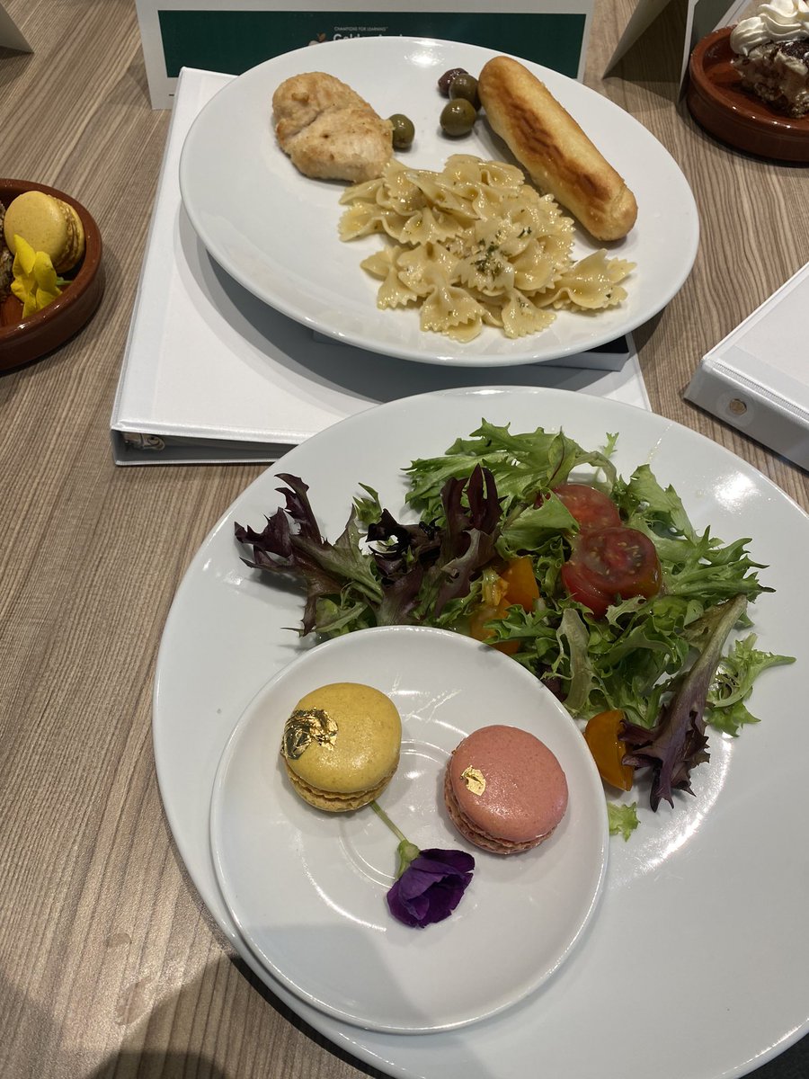 Clarissa Tidwell tweet media