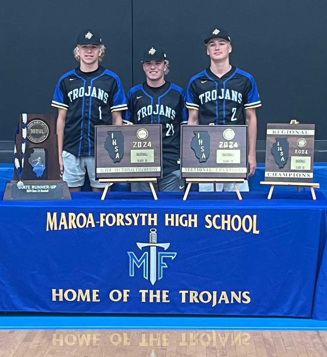 Congrats to our Top Tier Springfield 17u American boys and Maroa Forsyth juniors Tate Brandenburg, Ian Reid and Mitch Williams on a 2nd place finish at the 2A Baseball State Championship. Awesome season boys!!

#rolltier