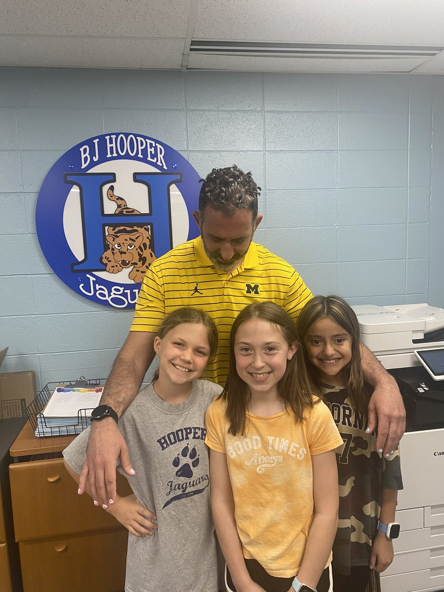 These kids asked me on the first day of school if they could paint my nails and do my hair on the last day of school. Well, they didn’t forget. #principallife #makingschoolfun