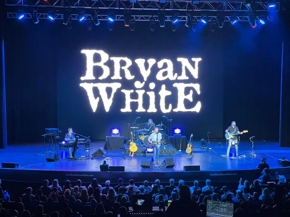 Thank you all for coming out to see us Saturday night in Tulsa and a special thanks to everyone at the Hard Rock! What a night!! See y’all soon!! #oklahoma