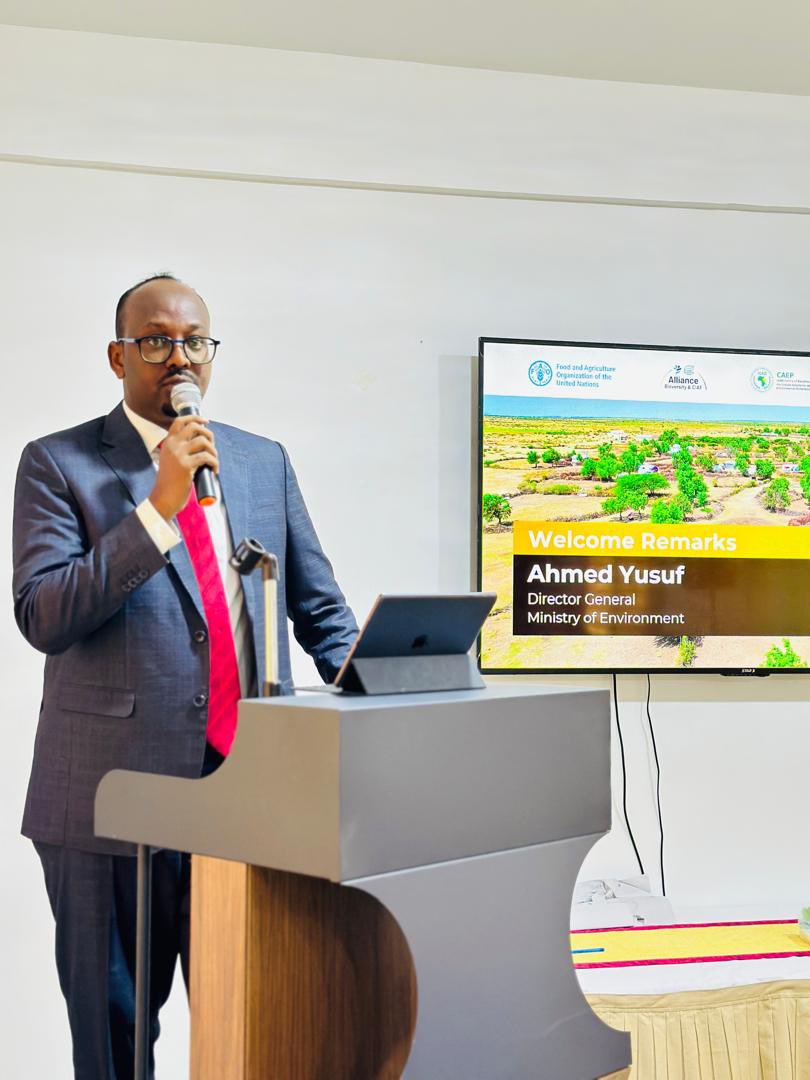 Today, Mogadishu hosts the 1st day of a crucial three-days workshop on Climate, Peace, and Security , jointly organized by @ICECAEP_IGAD ,  <a href="/CGIAR/">CGIAR</a> and <a href="/FAOSomalia/">FAO in Somalia</a> , with  participation from government officials, international partners, academia, and CSOs. 1/3