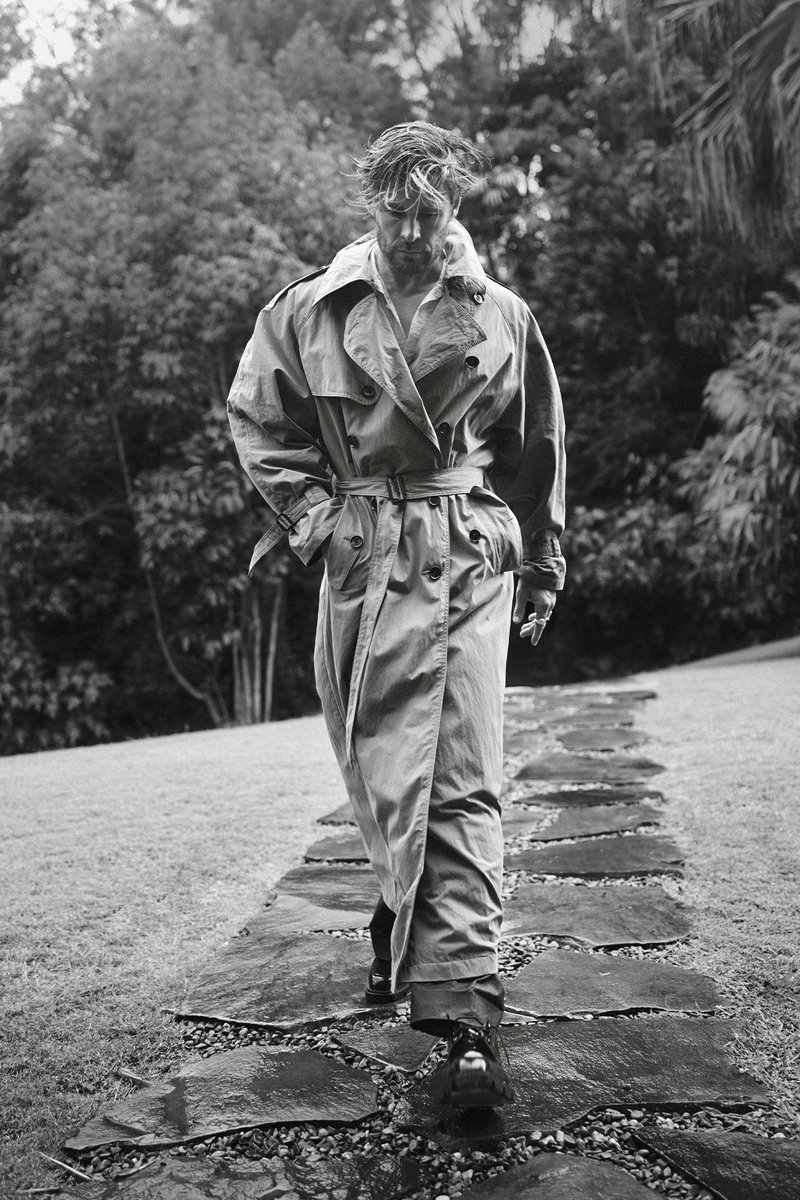 Chris Hemsworth Online tweet media