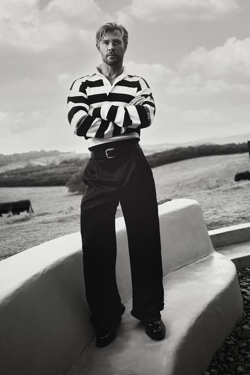 Chris Hemsworth Online tweet media