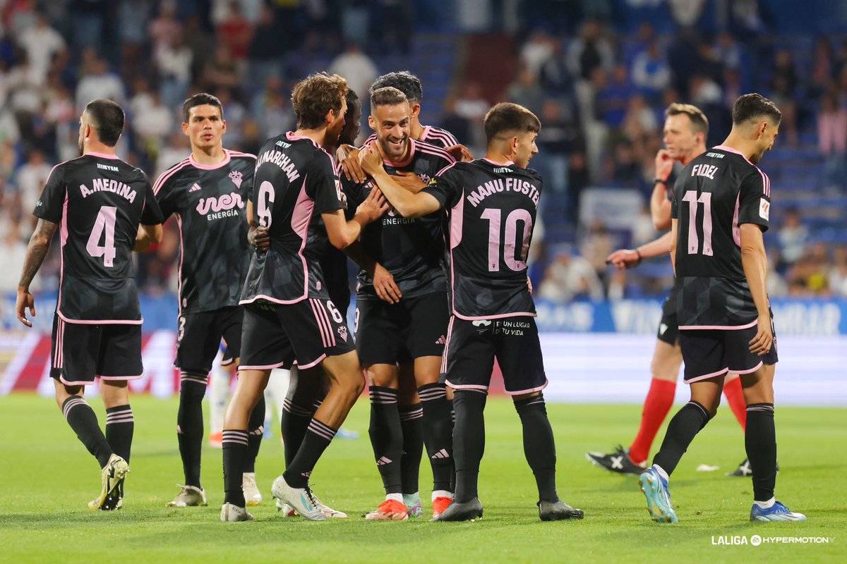 Punto final a la temporada 23/24🤍 Han sido 5 meses apasionantes, una montaña rusa de emociones que ha terminado en un estadio especial q me permite seguir cumpliendo sueños. Gracias a todos x el apoyo, la ayuda y el trato recibido desde mi llegada! Feliz verano a todos amigos🙌🏼