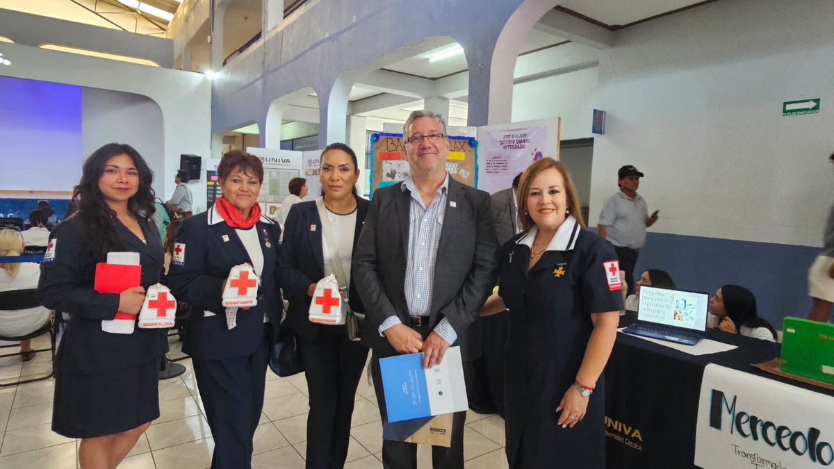 Cruz_Roja_Qro's tweet photo. Agradecemos a la Universidad UNIVA Querétaro su invitación para que el Voluntariado de Damas de la Coordinación Estatal Querétaro participara en su #FeriadeProyectos.
También puedes donar aquí:
📷 https://t.co/0nJQyU3XxD https://t.co/ChFvalmupI