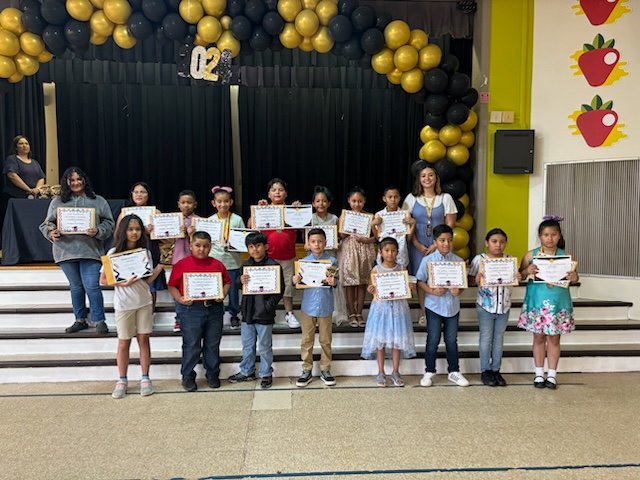 JeffersonES2's tweet photo. It was awesome celebrating our 3rd grade Jaguars this morning for all their accomplishments this school year! @iliana_kd @DraESVillanueva @HISDCentral @teamhisd https://t.co/CRZlCBsjil