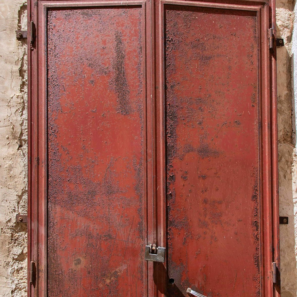 refs_sm's tweet photo. the aged, intricate iron doorway. A prime illustration of how iron oxidizes.

#ref #reference #artreference #rust  #artist #texturereference #texturethings #oldbuildings #moss #3d #refs #blender #fyp #digitalartist #blender3d  #scifi  #3dart #details #rustything #detail https://t.co/8VFYEhvw4O