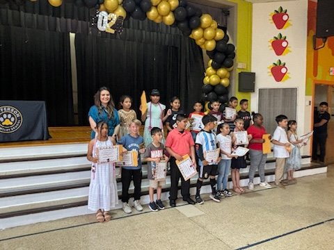 JeffersonES2's tweet photo. It was awesome celebrating our 3rd grade Jaguars this morning for all their accomplishments this school year! @iliana_kd @DraESVillanueva @HISDCentral @teamhisd https://t.co/CRZlCBsjil