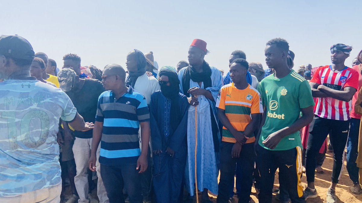 ambayal16's tweet photo. @BirameSouleye 
Problème sur problème 
Même le préfet de kanel n’arrive pas à résoudre le problème d’impasse face à l’exploitation des #phosphates de 
#ndendory 
Sans le contrôle des deux populations nous avons failli a une catastrophe d’affrontement 
#BassirouDiomayeFaye https://t.co/YEko2gvPxm
