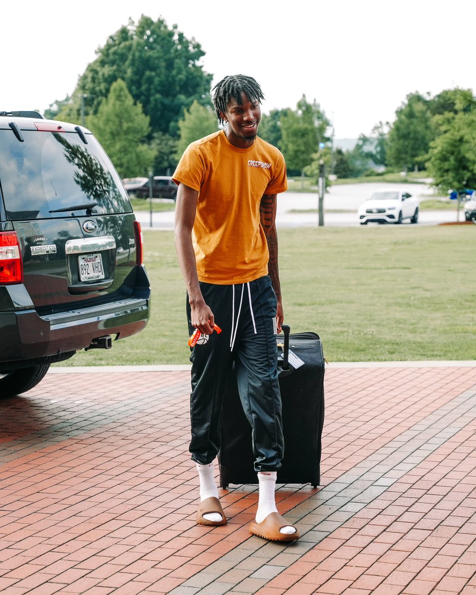 Clemson Basketball tweet media