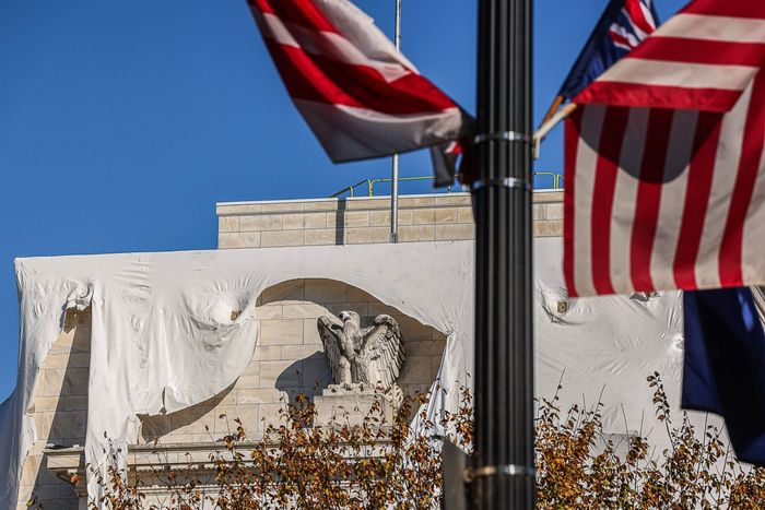 daftreportnews's tweet photo. The #Fed Might Soon Have to Worry About More Than Just #Inflation

As evidence mounts that the #economy is slowing, pressure to lower #rates could build.

@WSJ

Source: https://t.co/29NYyR8XEn

#interestrates #USInflation #CostOfLivingCrisis #USInflationCrisis https://t.co/ksvPUMBkiv