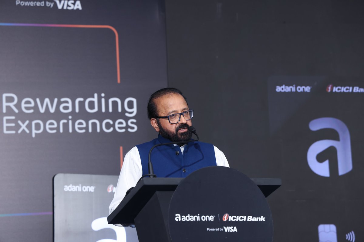 Adani_One's tweet image. From the pulsating energy to the unveiling of our Platinum and Signature cards, every moment was infused with celebration. Here's to #RewardingExperiences. Apply now: bit.ly/4e3qVFg

#AdaniOne #CreditCards #NewLaunch #Revolutionary #NewBeginnings