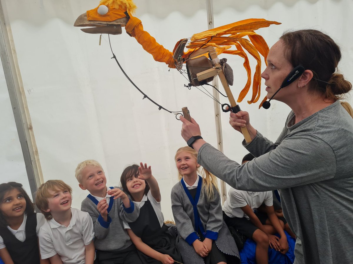 BSPDInfants's tweet photo. Enjoying the 'Conference of the birds' brought to life by puppets, the chorus of song birds and the relaxing sounds of nature in the woods!
🌿We ❤️ outdoor learning at Beech House! 🌿 https://t.co/fB7CyAsLaY