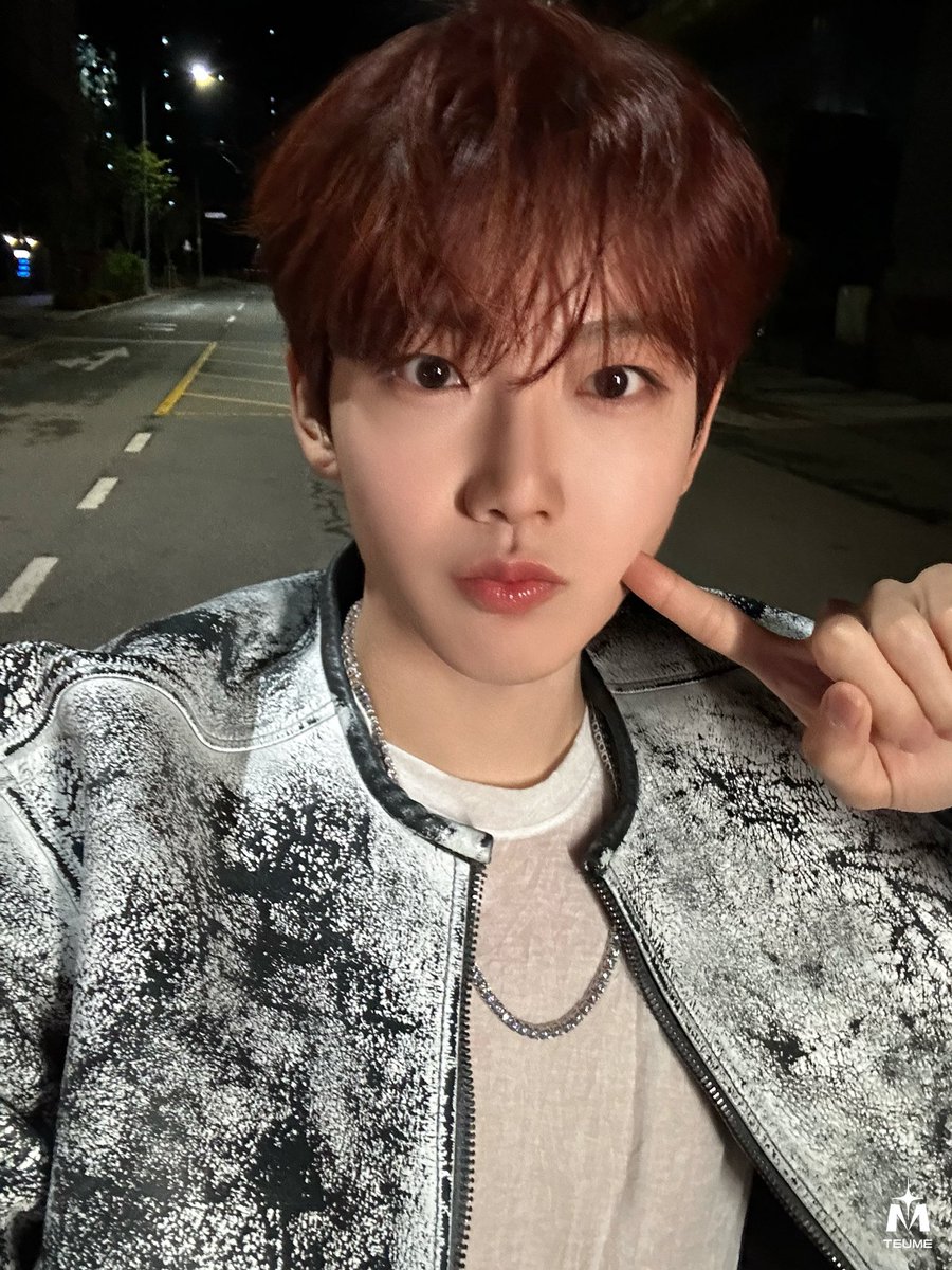 KyuArab's tweet photo. 「 240603 | 📸 」

Selfie جونكيو من خلف كواليس عودة KING KONG ♡
(خاص فقط لأصحاب العضوية)

#준규 #JUNKYU #ジュンギュ #俊奎 https://t.co/xah9RT2cYs