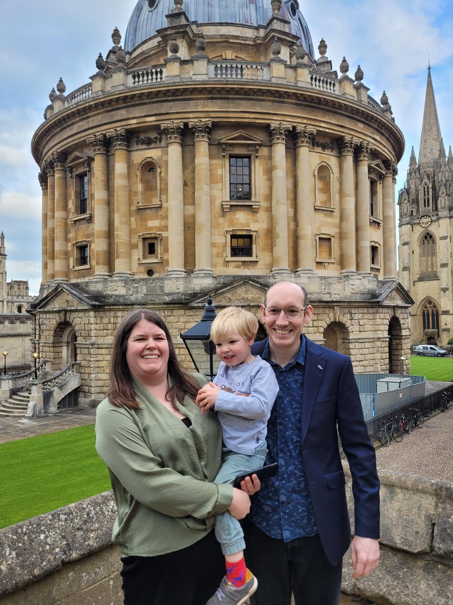 Tang Lab, Oxford (@tanglaboxford) on Twitter photo The lab enjoyed a lovely evening <a href="/ExeterCollegeOx/">Exeter College, Oxford</a> with Hayley, Thomas, and Pete. Hayley is starting at <a href="/LivUni_IVES/">Inst of Infection Veterinary & Ecological Sciences</a> She will be greatly missed by all of us!! The lab enjoyed a lovely evening <a href="/ExeterCollegeOx/">Exeter College, Oxford</a> with Hayley, Thomas, and Pete. Hayley is starting at <a href="/LivUni_IVES/">Inst of Infection Veterinary & Ecological Sciences</a> She will be greatly missed by all of us!!