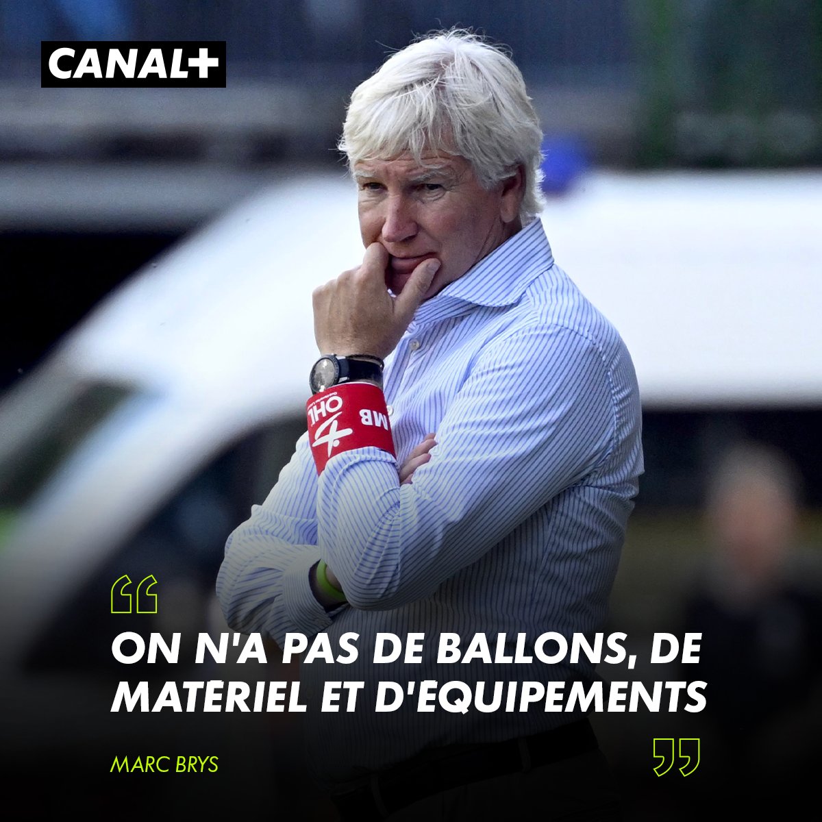 cplussportafr's tweet photo. La situation se complique pour Marc Brys et les Lions Indomptables 🇨🇲 à quelques jours de leur match contre le Cap-Vert 😫
▪️Les joueurs ont été accueillis par deux staffs différents
▪️La fédération n’a pas donné d'équipements aux joueurs https://t.co/Chi2MxKeVT