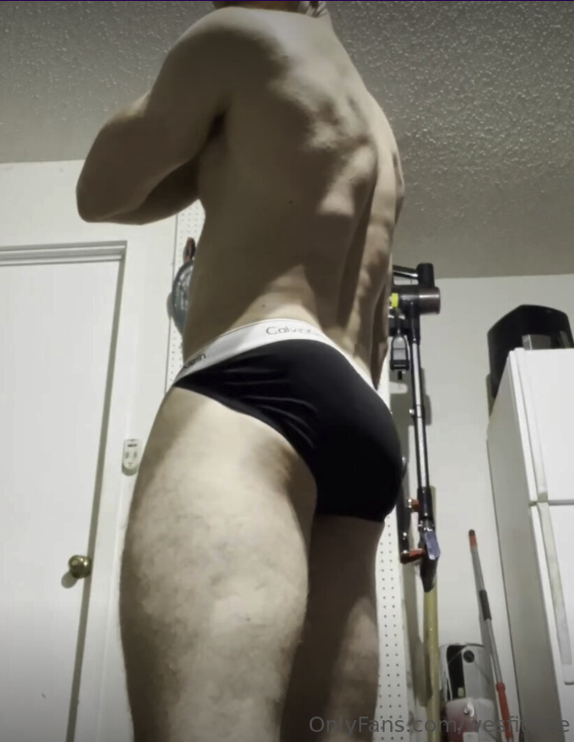 OFWes00's tweet photo. Here's a snapshot of my most recent video...pick your favorite undies! -> https://t.co/hybuPHnWL2 https://t.co/lQAhEOe1S3