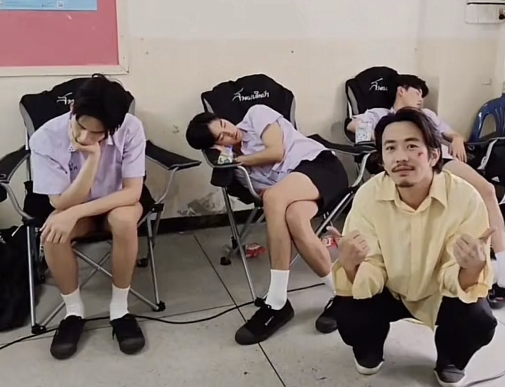 คนที่แกลมยันตอนนอนเป็นลูกของมาเท่อนะ